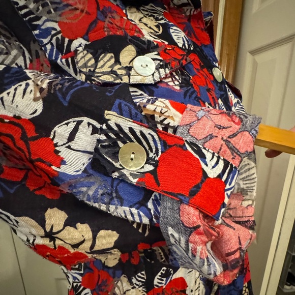 Vintage Red White Blue floral button down blouse - Picture 6 of 10